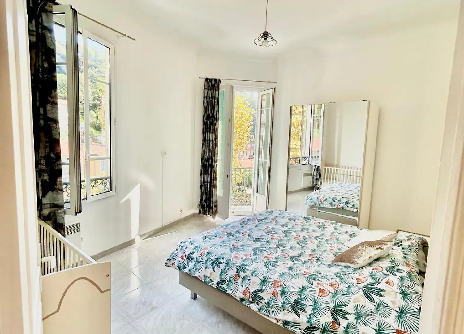 Menton: Superbe Appartement